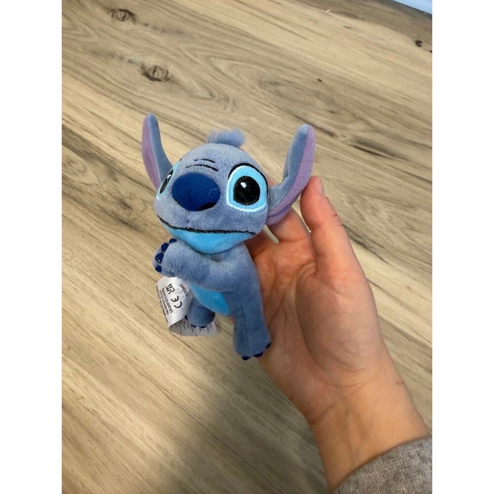Disney Parks Lilo & Stitch Small Magnet Hands Plush Pal Stitch 4” Mini Plush